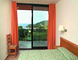 Apartamentos Albamar