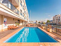 Apartamentos Empuriabrava Marina