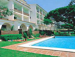 Apartamentos Guitart Fenals