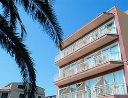 Apartamentos La Familia