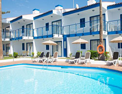 Apartamentos Los Caribes