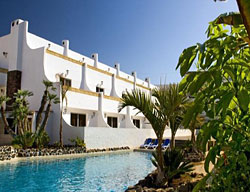 Aparthotel Las Piramides