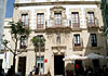 Casa De Los Leones