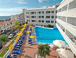 Hotel Blue Sea Lagos De César
