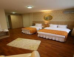 Hotel Five Botique