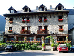 Hotel Green Garden Resort & Suites