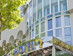 Hotel Jardin De Tres Cantos