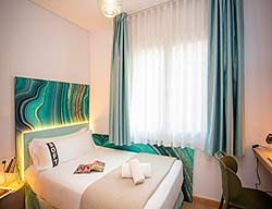 Hotel Medium Prisma
