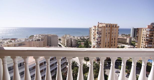 Garden Parasol on Hotel Parasol Garden Push Here To Enlarge The Image