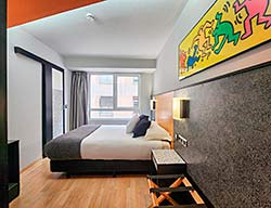 Hotel Pathos