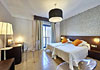 Hotel Trocadero Plaza